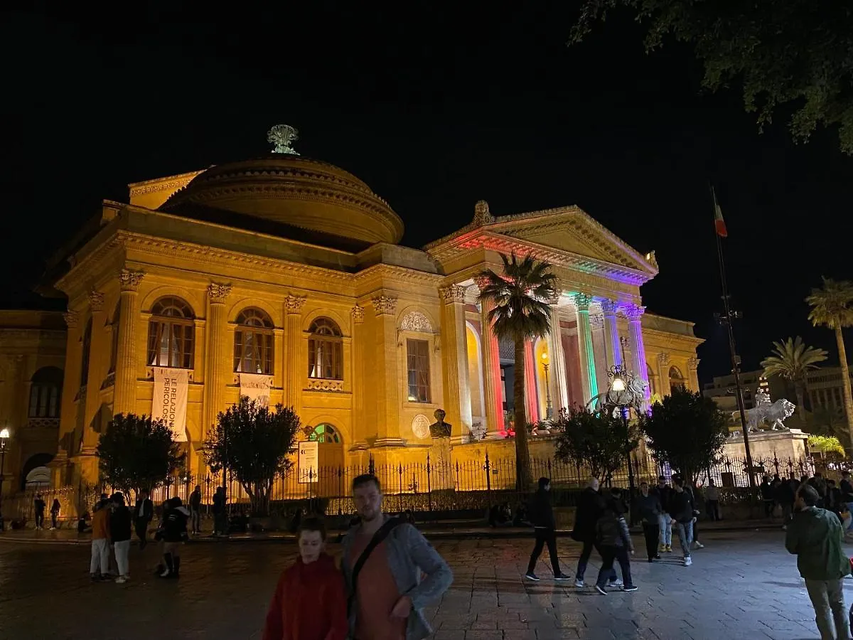 Appartamento In Centro Storico A Palermo Vicino La Cattedrale