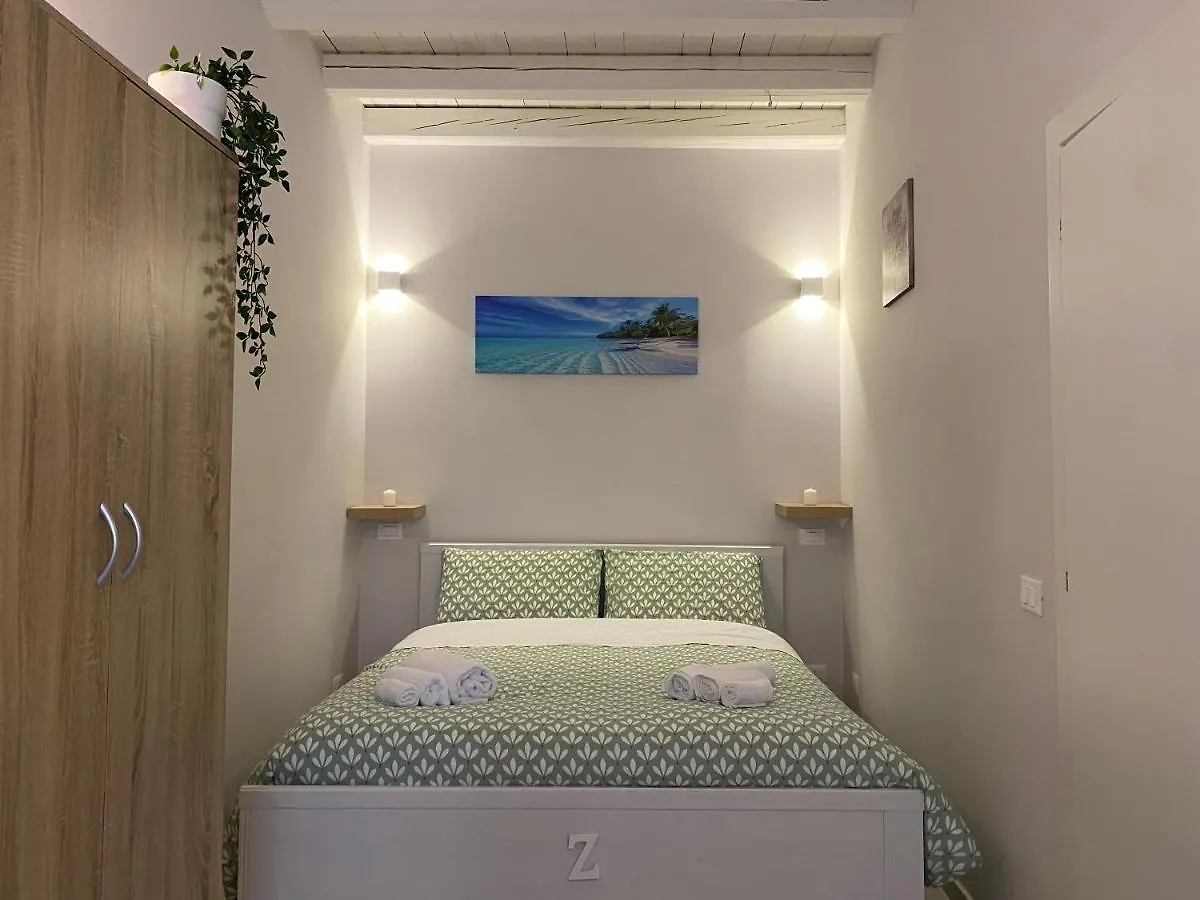 Cozy Apartment Near Palermo Cathedral 0*,  Italia